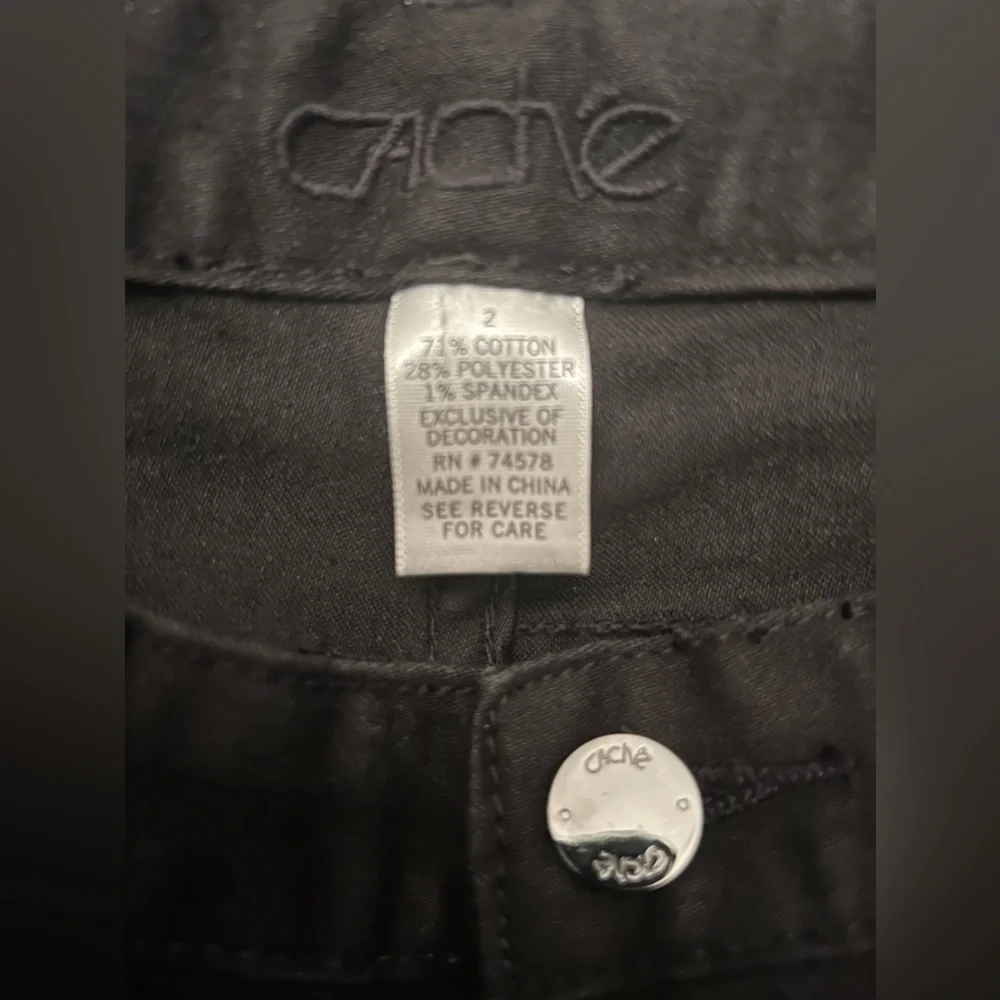 CACHE Black Denim Studded Black Bead/Stud Jean Pants Size 2 - Picture 10 of 12
